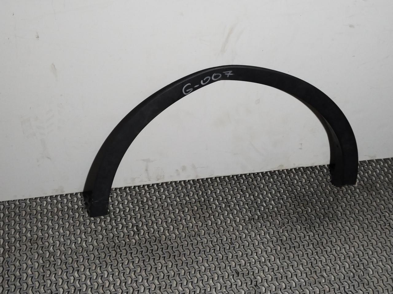 молдинг (накладка кузовная) Ford Escape 3 поколение C520 2013, 1.5 л., бензин, АКПП, внедорожник 5 дв. - фото №1