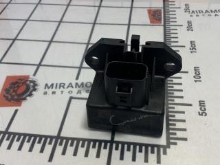 реле бензонасоса Ford Fusion 2014, 2.5 л., бензин, АКПП, седан