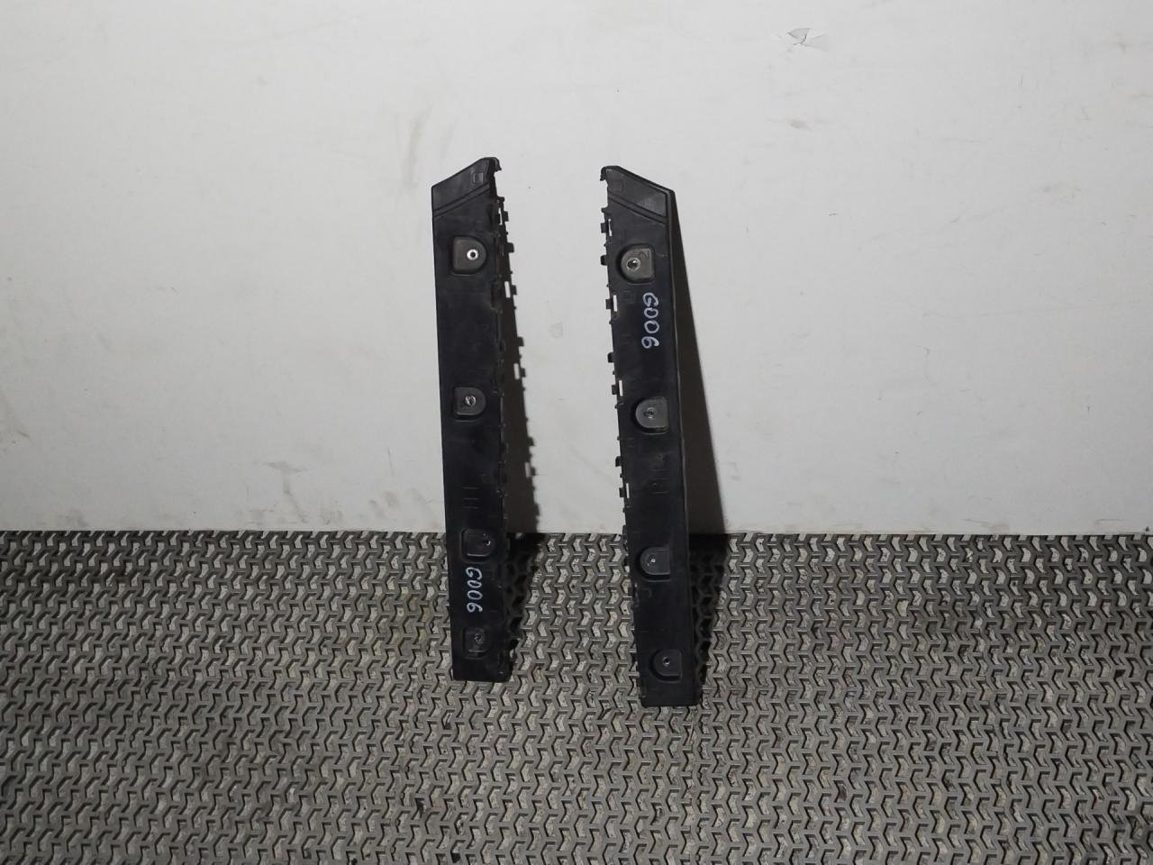 крепление бампера Chevrolet Malibu 9 поколение 2017, 1.5 л., бензин, АКПП, седан - фото №1