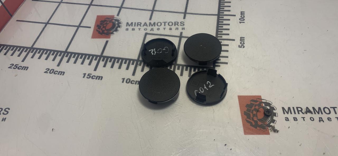 консоль салона Chevrolet Equinox 3 поколение 2018, 1.5 л., бензин, АКПП, внедорожник 5 дв. - фото №1