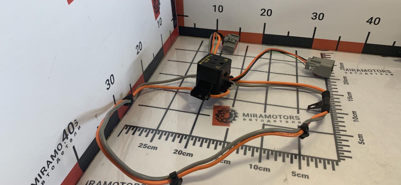 проводка салона Chevrolet Malibu 9 поколение 2017, 1.5 л., бензин, АКПП, седан - фото №1