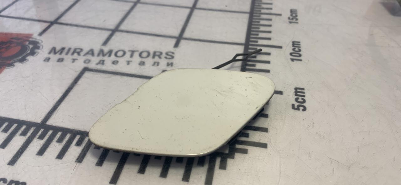 Заглушка (решетка) в бампер передний Chevrolet Malibu 9 поколение 2016, 1.5 л., бензин, АКПП, седан - фото №1