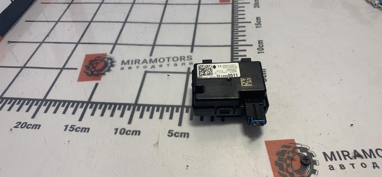 блок управления центральным замком Chevrolet Malibu 9 поколение 2016, 1.5 л., бензин, АКПП, седан, 13595511 - фото №1