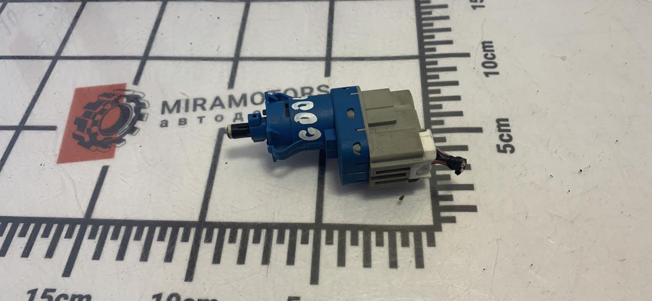 датчик заднего хода (лягушка) Ford Fusion 2014, 2.5 л., бензин, АКПП, седан, 8T4T96854-AA - фото №1