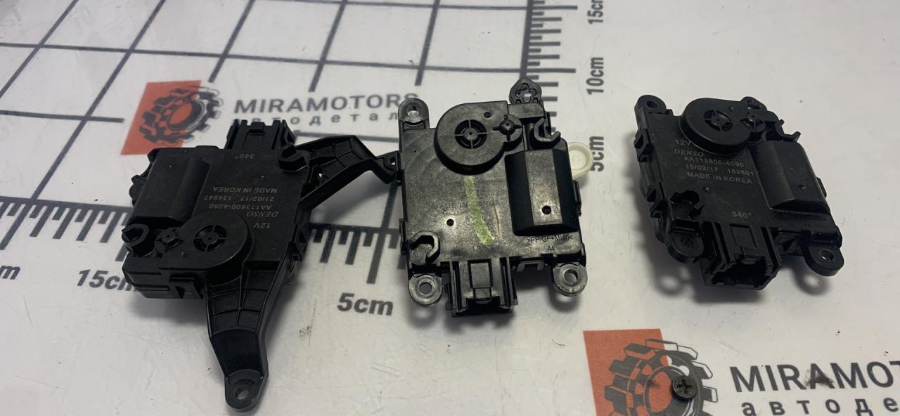 моторчик заслонки печки Chevrolet Malibu 9 поколение 2017, 1.5 л., бензин, АКПП, седан, AA113800-4090 - фото №1