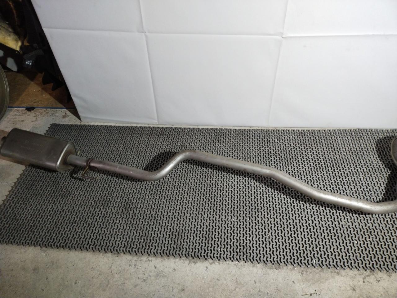 глушитель Chevrolet Cruze 2 поколение 2017, 1.4 л., бензин, АКПП, седан, 806899261 - фото №1