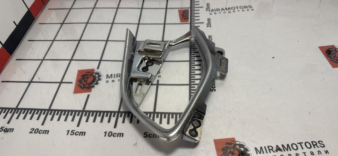 накладка на торпедо (консоль) Chevrolet Malibu 9 поколение 2017, 1.5 л., бензин, АКПП, седан, 23188895 - фото №1