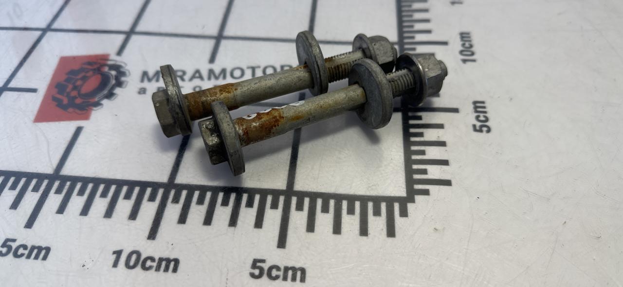 болт развальный Chevrolet Malibu 9 поколение 2017, 1.5 л., бензин, АКПП, седан, DS73-18C4-91-ADW - фото №1