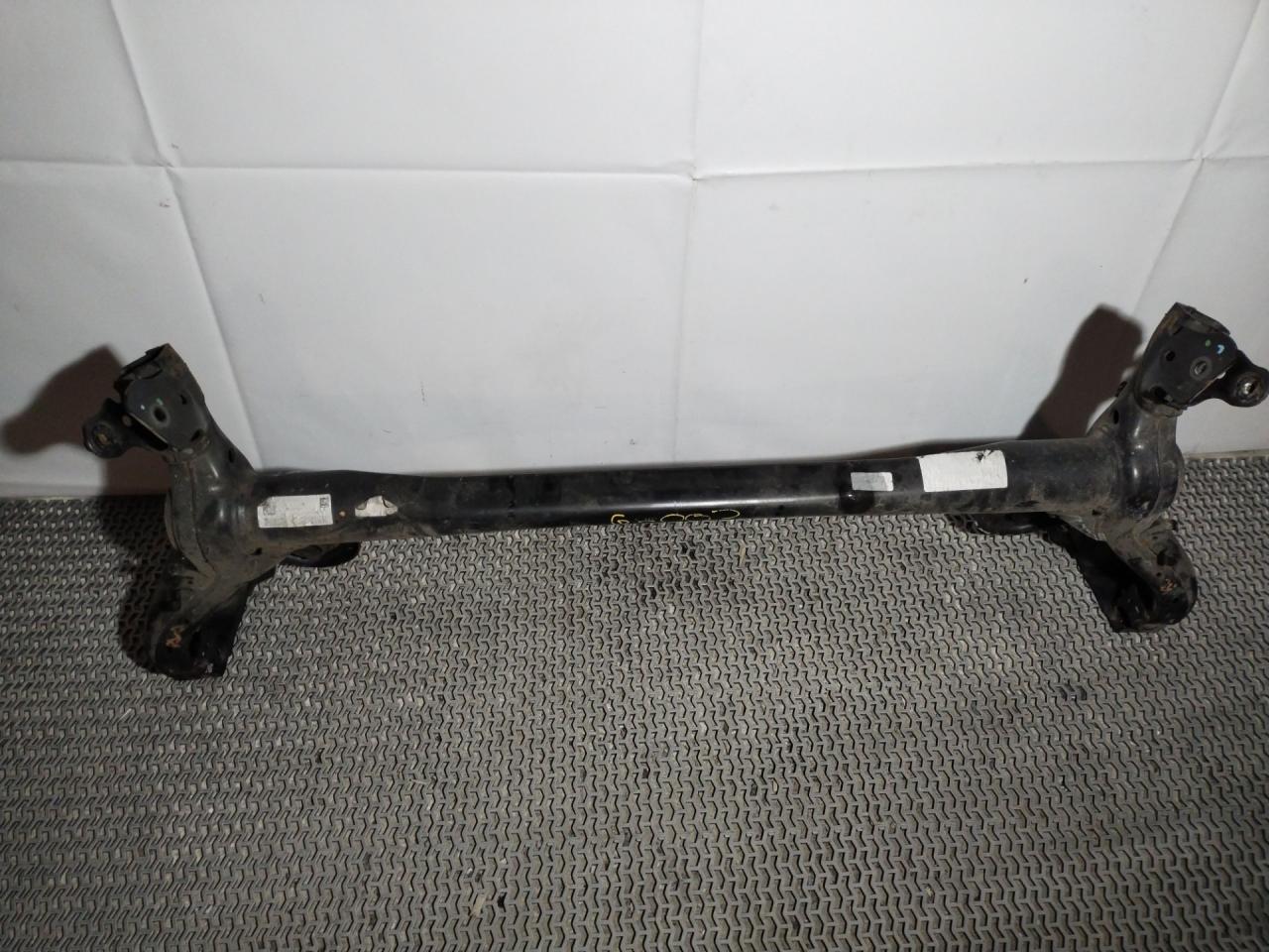 балка подвески задняя Chevrolet Cruze 2 поколение 2017, 1.4 л., бензин, АКПП, седан, 2265AB - фото №1