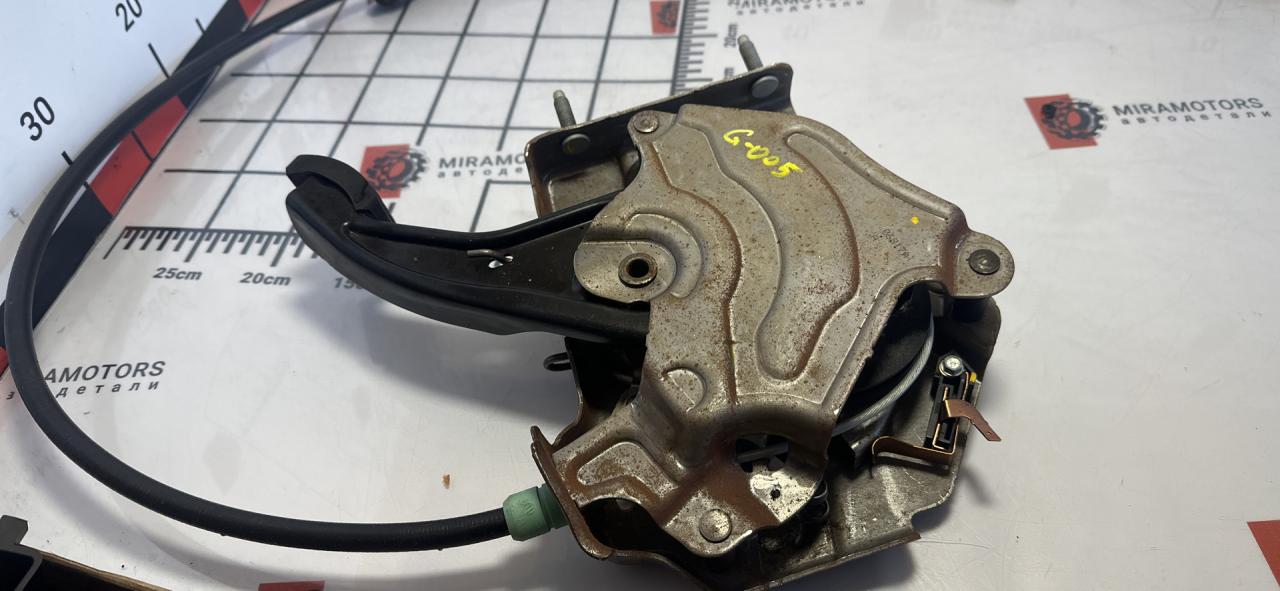 механизм стояночного тормоза (ручника) Chevrolet Malibu 9 поколение 2017, 1.5 л., бензин, АКПП, седан - фото №1