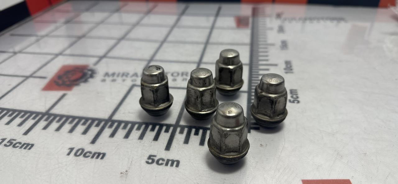 гайка колесная Buick Encore 1 поколение 2016, 1.4 л., АКПП, внедорожник 5 дв. - фото №1