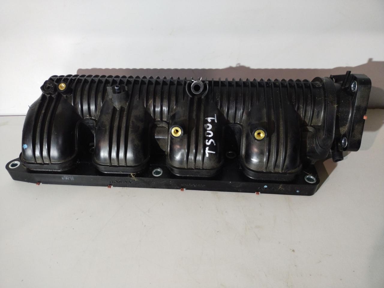 коллектор впускной Acura TLX 3-е поколение 2021, 2.0 л., бензин, АКПП, седан, 17100-6B2-A01, 17107-R40-A01, 17115-5A2-A01 - фото №1