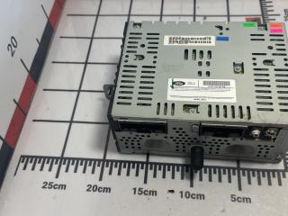 магнитола Ford Escape 3 поколение C520 2013, 1.5 л., бензин, АКПП, внедорожник 5 дв., CJ5T-19C107-DE