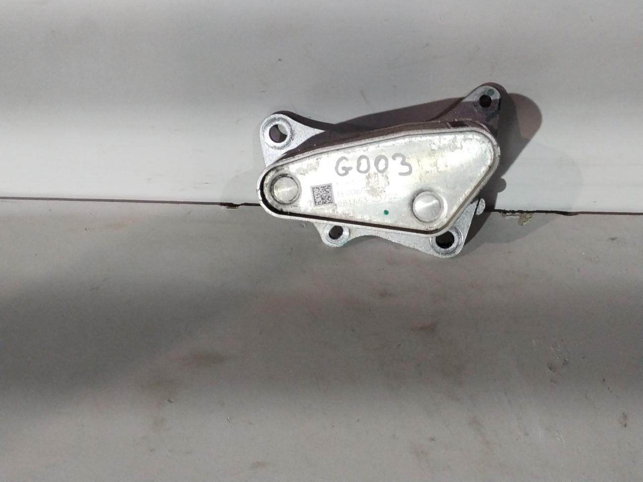 теплообменник масляного фильтра Chevrolet Cruze 2 поколение 2017, 1.4 л., бензин, АКПП, седан, 12640136 - фото №1