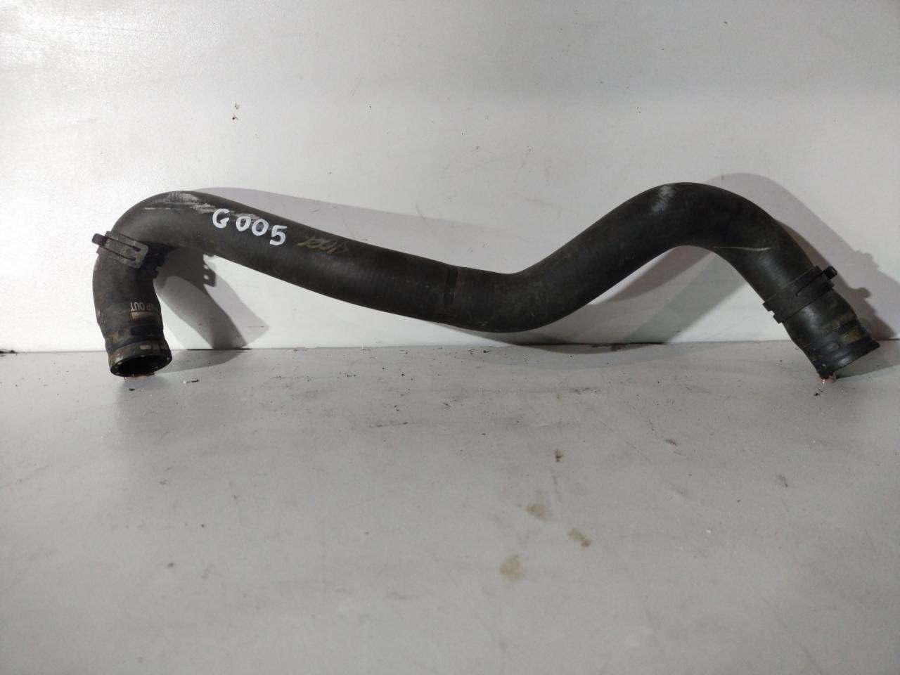 патрубок (трубопровод, шланг) Chevrolet Malibu 9 поколение 2017, 1.5 л., бензин, АКПП, седан - фото №1