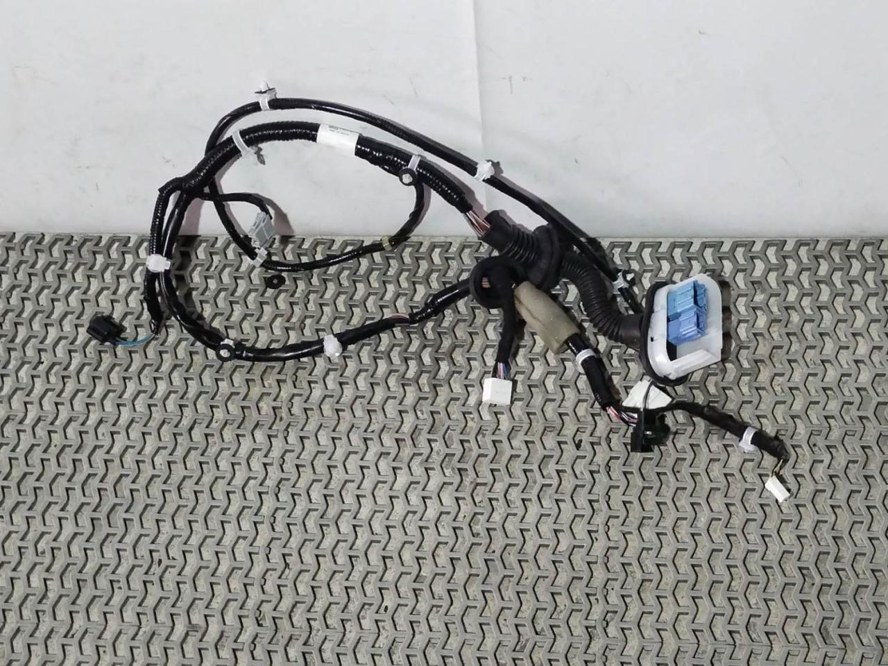 дверная проводка Acura TLX 3-е поколение 2021, 2.0 л., бензин, АКПП, седан, 32752TGVA203, 32752-TGV-A20 - фото №1