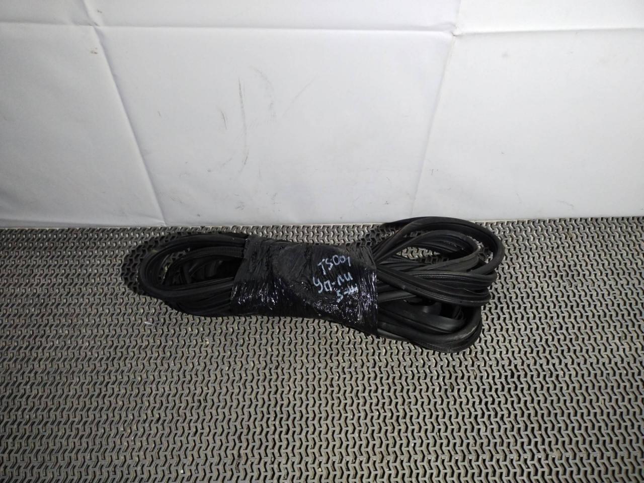 уплотнитель двери Acura TLX 3-е поколение 2021, 2.0 л., бензин, АКПП, седан - фото №1