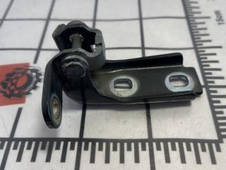 петля двери Chevrolet Cruze 1 поколение [рестайлинг] 2015, 1.4 л., бензин, АКПП, седан