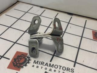 петля двери GMC Terrain 2 поколение 2019, 1.5 л., бензин, АКПП, белый, внедорожник 5 дв.