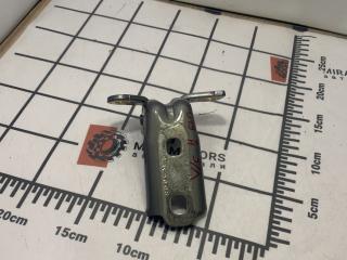 петля двери Chevrolet Trax 1 поколение [рестайлинг] 2020, 1.4 л., бензин, АКПП, серый, внедорожник 5 дв.