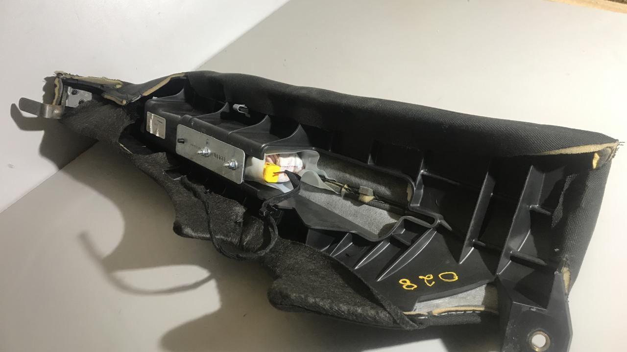 подушка безопасности сиденья Chevrolet Cruze 2 поколение 2019, 1.4 л., бензин, АКПП, синий диплоат, хетчбэк 5 дв., полный привод - фото №1