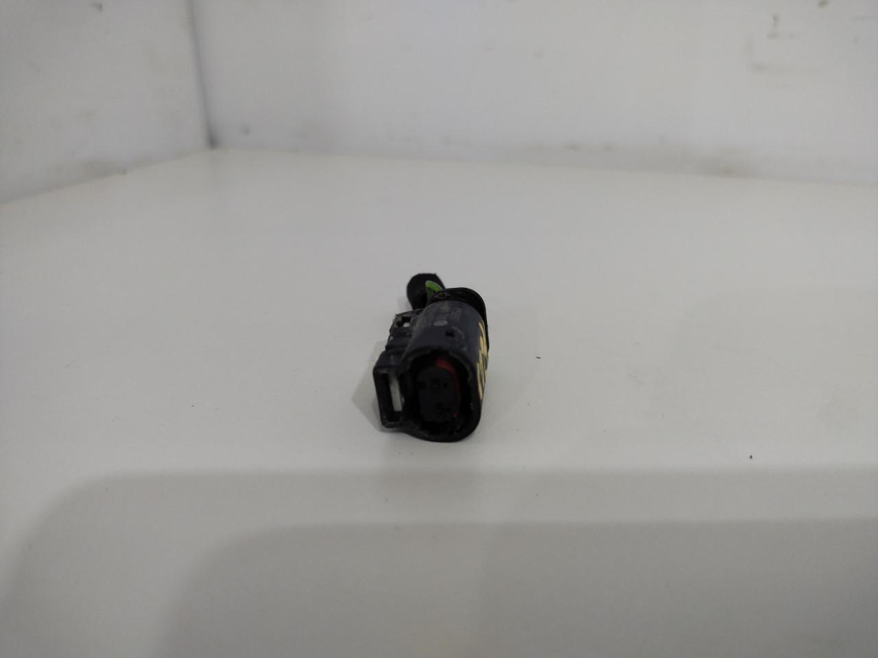 разъем (фишка) проводки Chevrolet Equinox 3 поколение 2019, 2.0 л., бензин, АКПП, черный, внедорожник 5 дв., передний привод - фото №1