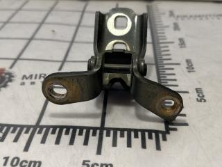 петля двери GMC Terrain 2 поколение 2018, 1.5 л., бензин, АКПП, черный, внедорожник 5 дв., полный привод