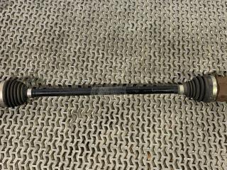 полуось задняя (приводной вал, ШРУС) Chevrolet Equinox 3 поколение 2018, 1.5 л., бензин, АКПП, белый, внедорожник 5 дв., полный привод, 84241269