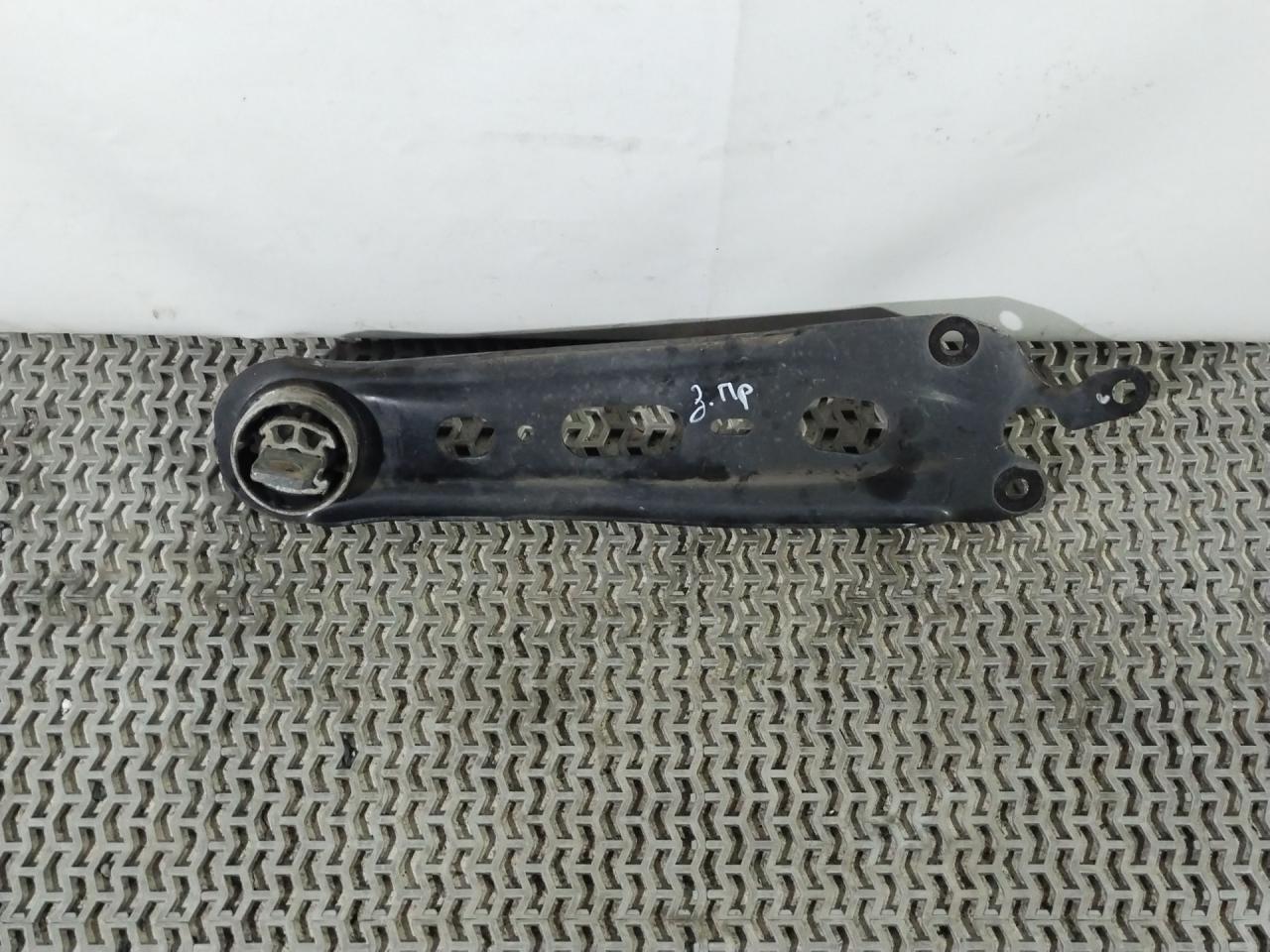 рычаг задний правый GMC Terrain 2 поколение 2018, 2.0 л., бензин, АКПП, серый, передний привод, 84175531 - фото №1