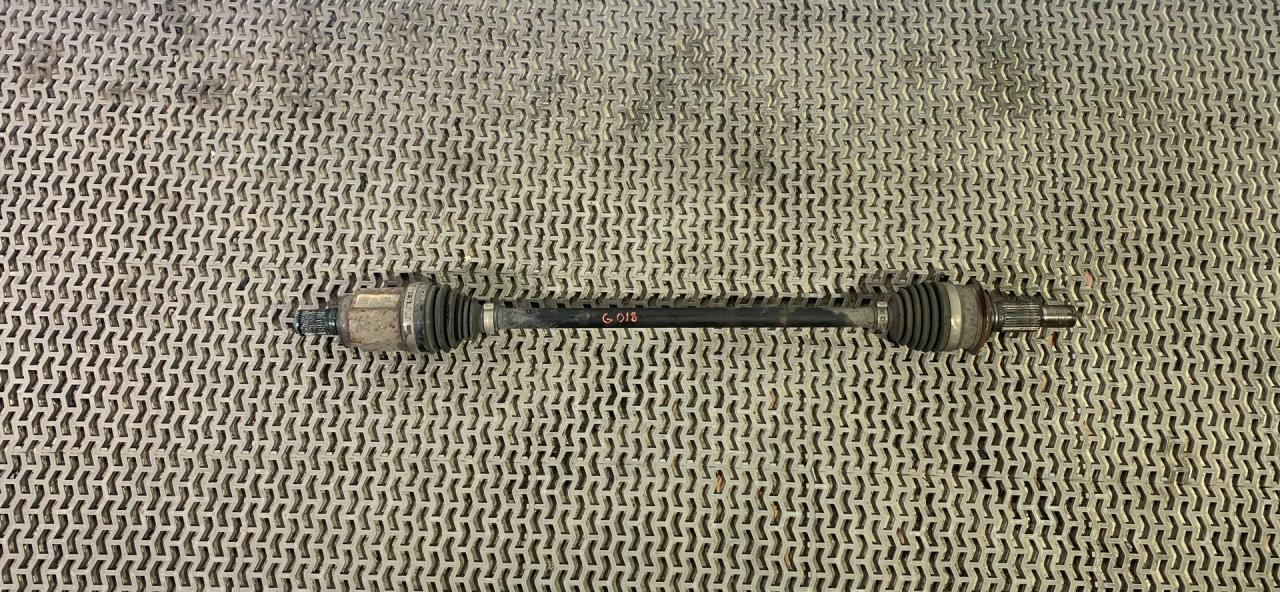 полуось задняя (приводной вал, ШРУС) Chevrolet Equinox 3 поколение 2020, 1.5 л., бензин, АКПП, черный, внедорожник 5 дв., 84241269 - фото №1