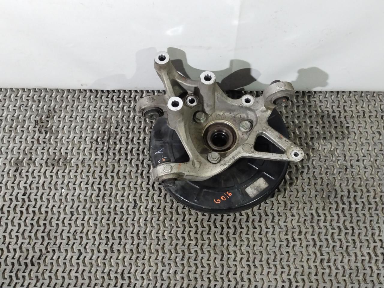 ступица задняя левая Chevrolet Equinox 3 поколение 2018, 1.5 л., бензин, АКПП, черный, внедорожник 5 дв., полный привод, 84034301 - фото №1