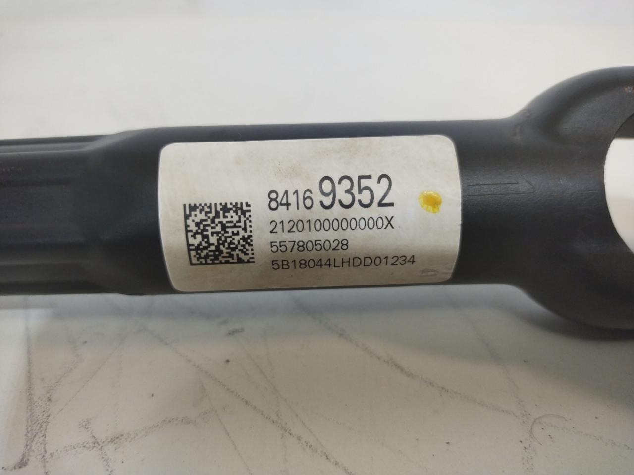 рулевой карданчик Chevrolet Equinox 3 поколение 2018, 1.5 л., бензин, АКПП, черный, внедорожник 5 дв., полный привод, 84169352 - фото №1