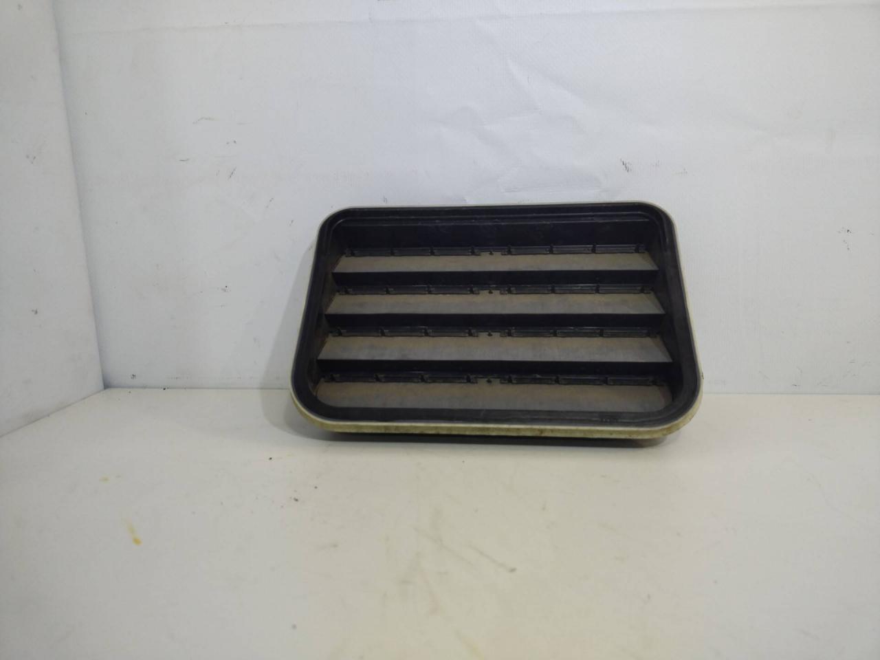 Решетка вентиляции кузова Volkswagen Atlas 2018, 3.6 л., бензин, АКПП, черный, внедорожник 5 дв., полный привод, 7PPU19.181A - фото №1