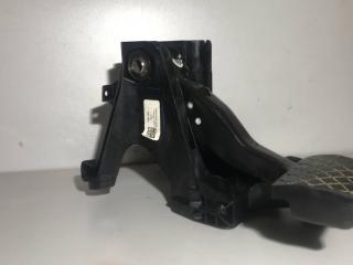 педаль тормоза Volkswagen Atlas 2018, 3.6 л., бензин, АКПП, черный, внедорожник 5 дв., полный привод