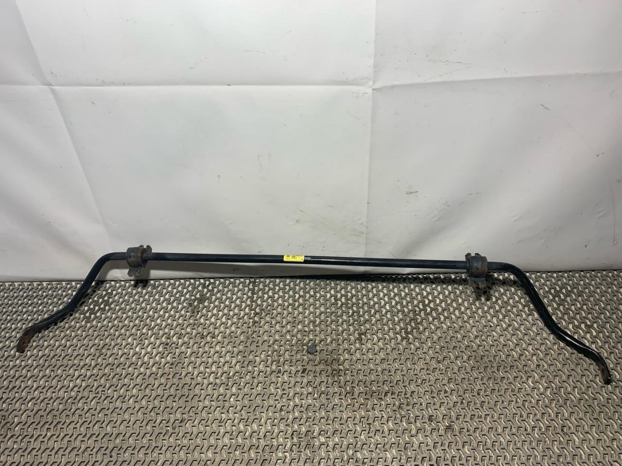 стабилизатор подвески задний GMC Terrain 2 поколение 2018, 1.5 л., бензин, АКПП, черный, внедорожник 5 дв., полный привод, 84213411 - фото №1