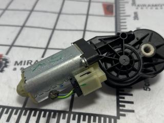 моторчик регулировки сиденья GMC Terrain 2 поколение 2019, 1.5 л., бензин, АКПП, белый, внедорожник 5 дв.