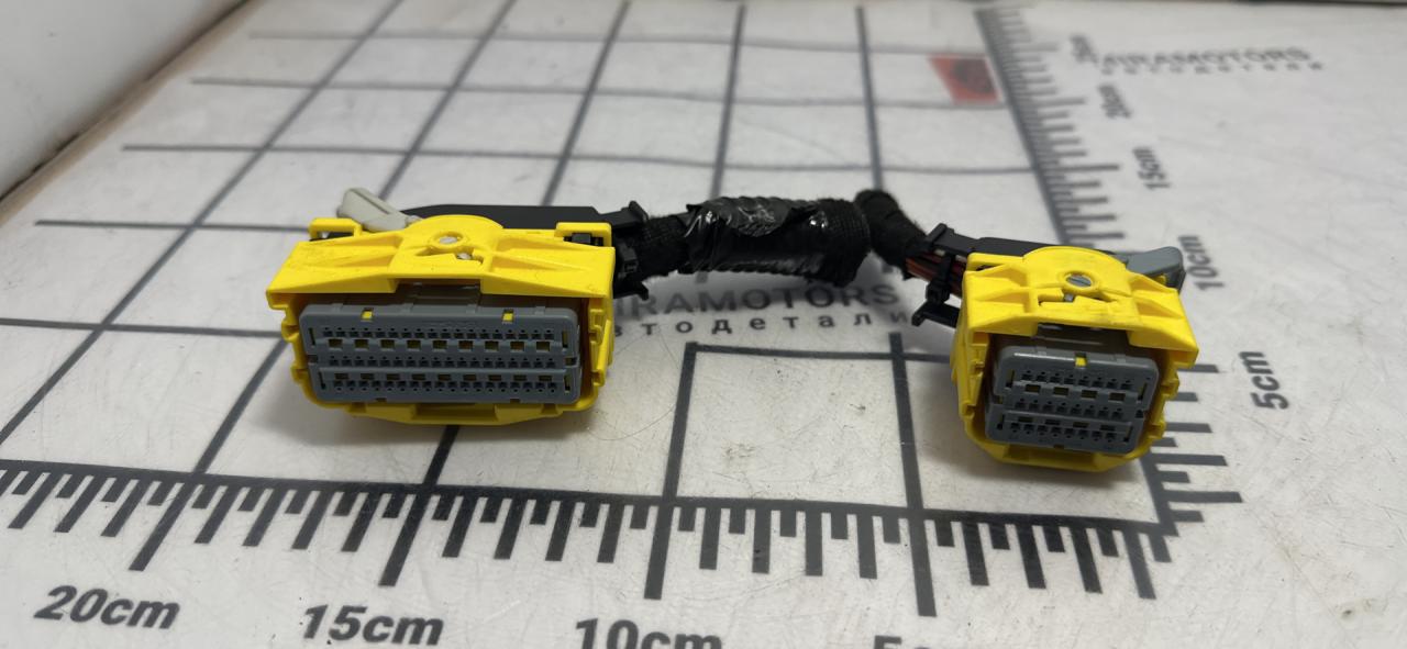 разъем (фишка) проводки Chevrolet Cruze 2 поколение 2019, 1.4 л., бензин, АКПП, синий диплоат, хетчбэк 5 дв., полный привод - фото №1