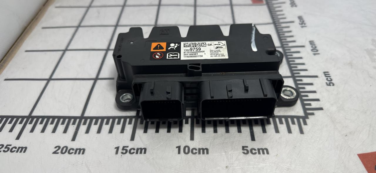 блок AirBag Chevrolet Cruze 2 поколение 2019, 1.4 л., бензин, АКПП, синий диплоат, хетчбэк 5 дв., полный привод, 13529759 - фото №1