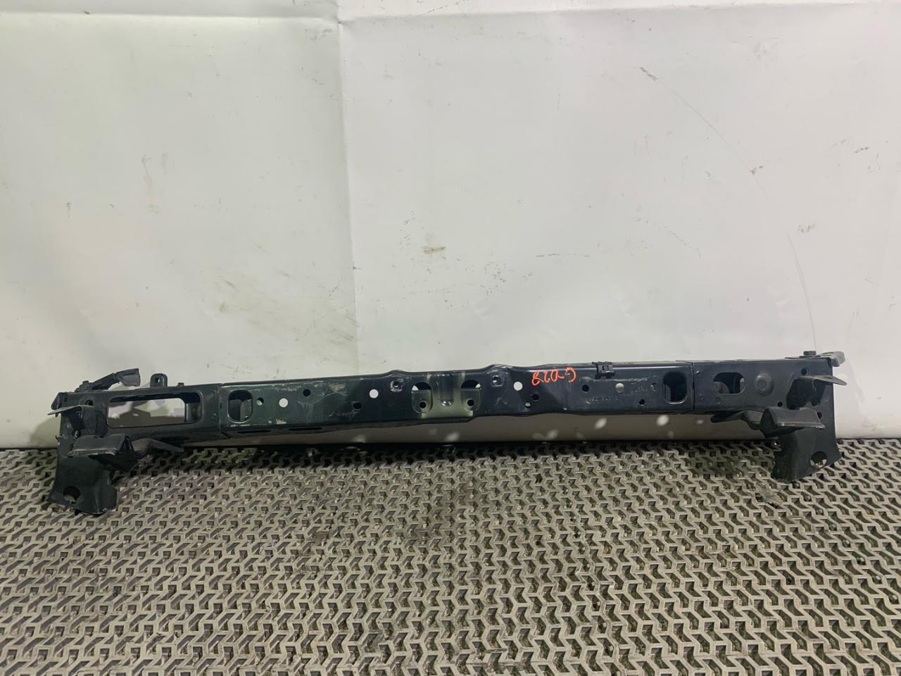 передняя панель крепления облицовки (телевизор) Chevrolet Cruze 2 поколение 2019, 1.4 л., бензин, АКПП, синий диплоат, хетчбэк 5 дв., полный привод - фото №1