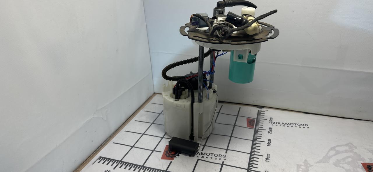 насос топливный Chevrolet Cruze 2 поколение 2019, 1.4 л., бензин, АКПП, синий диплоат, хетчбэк 5 дв., полный привод, 13507721 - фото №1