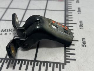 петля двери Chevrolet Cruze 2 поколение 2019, 1.4 л., бензин, АКПП, синий диплоат, хетчбэк 5 дв., полный привод