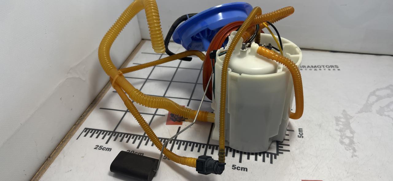 насос топливный Volkswagen Atlas 2018, 3.6 л., бензин, АКПП, черный, внедорожник 5 дв., полный привод - фото №1