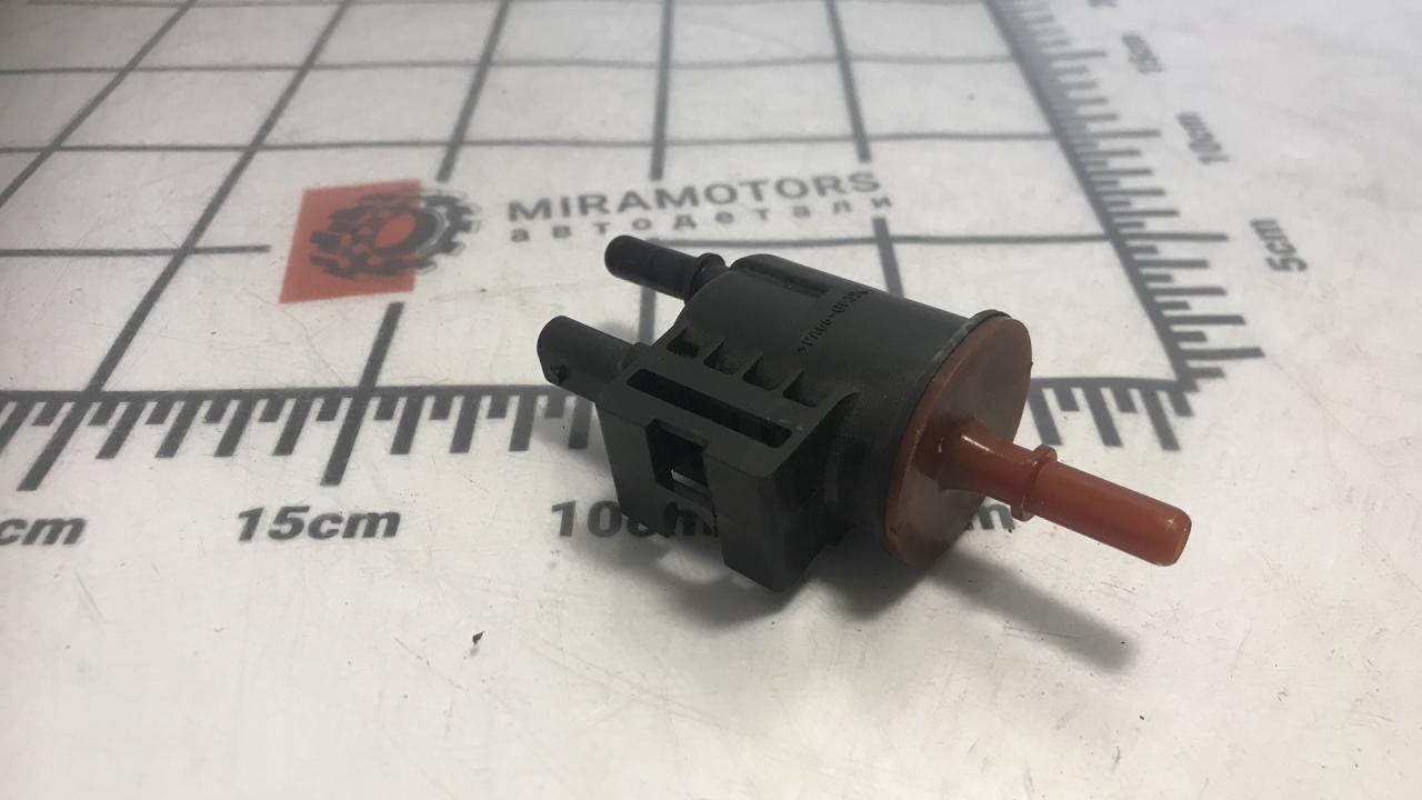 клапан EGR GMC Terrain 2 поколение 2018, 1.5 л., бензин, АКПП, черный, внедорожник 5 дв., полный привод - фото №1