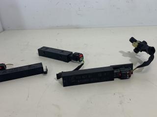 антенна Chevrolet Equinox 3 поколение 2020, 1.5 л., бензин, АКПП, черный, внедорожник 5 дв., 13580788, 13580789