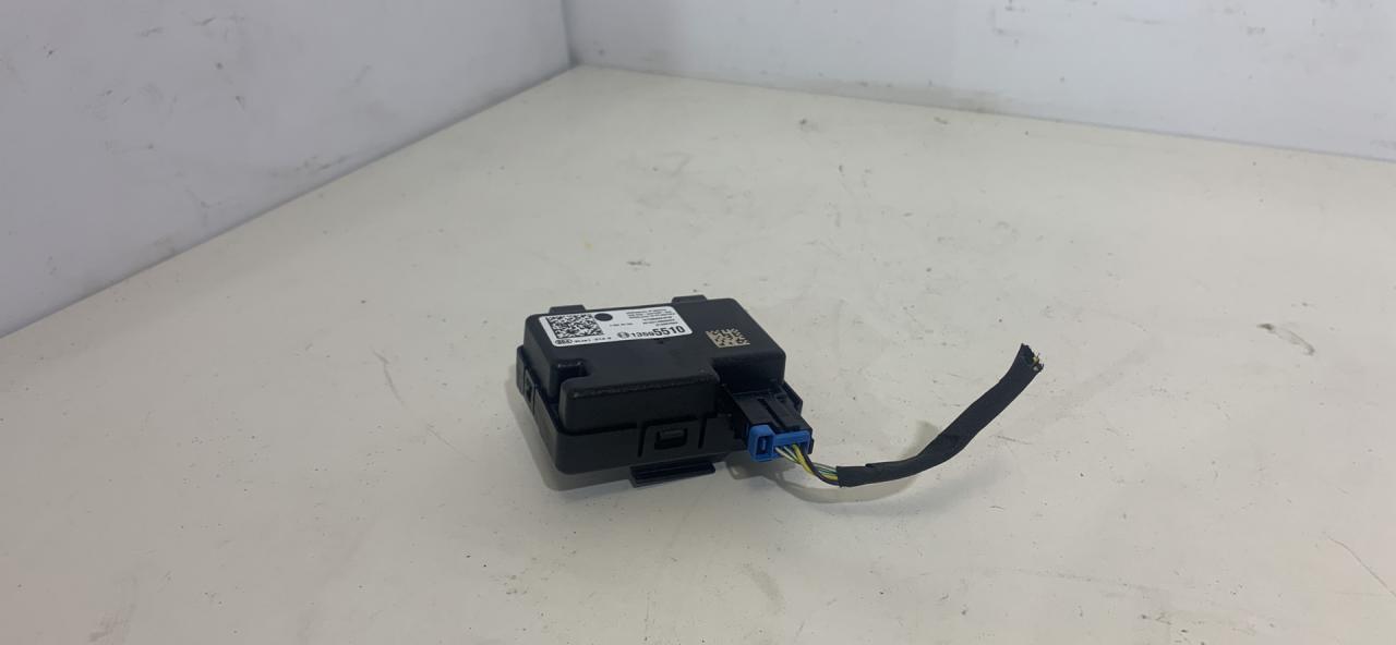 Блок управления бесключевым доступом GMC Terrain 2 поколение 2018, 1.5 л., бензин, АКПП, черный, внедорожник 5 дв., полный привод, 13595510 - фото №1