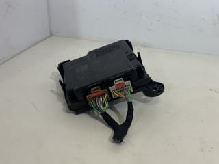 Блок управления бесключевым доступом Chevrolet Equinox 3 поколение 2018, 1.5 л., бензин, АКПП, белый, внедорожник 5 дв., полный привод, 13523236