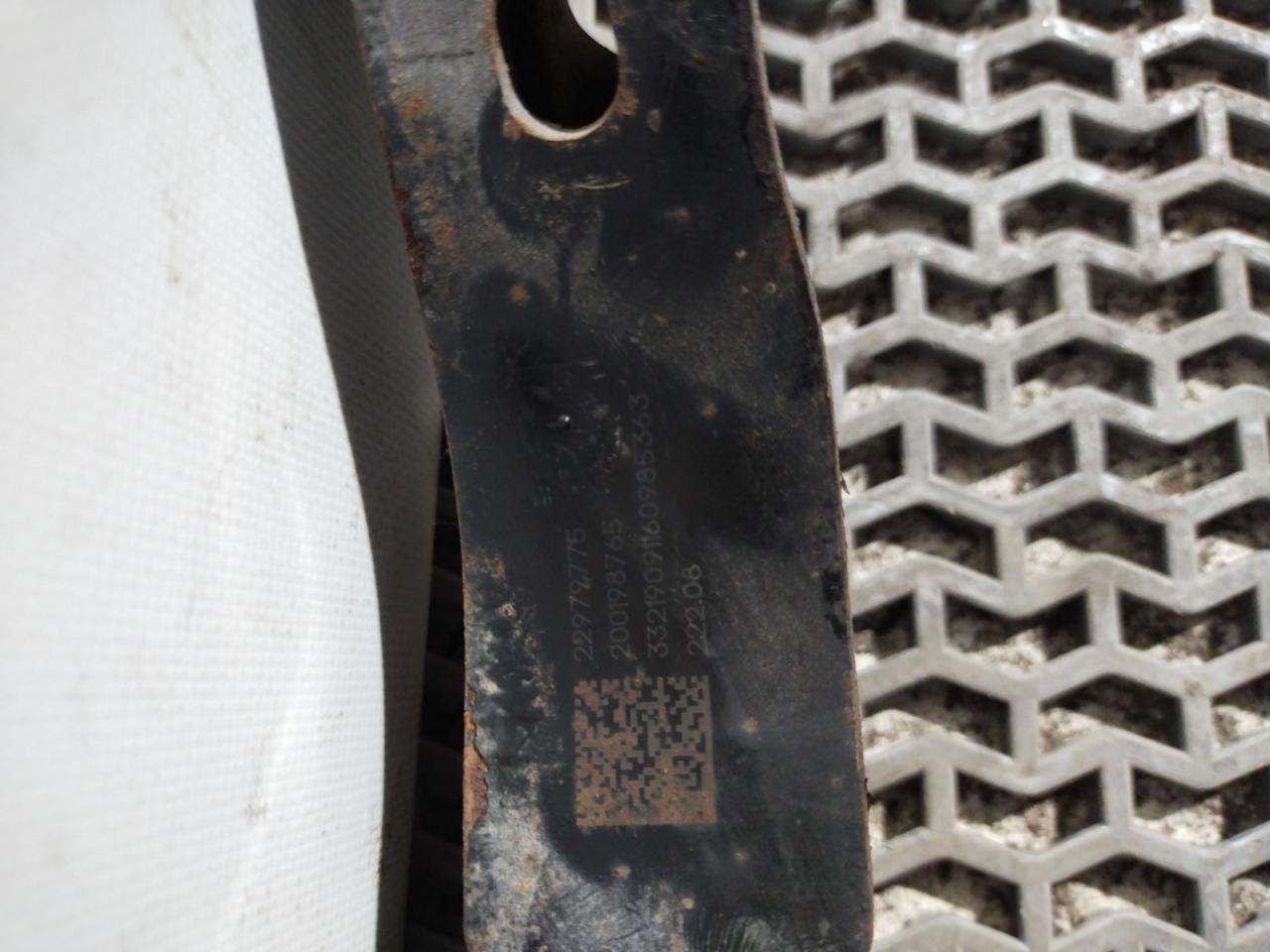 рычаг задний левый Chevrolet Equinox 3 поколение 2019, 2.0 л., бензин, АКПП, черный, внедорожник 5 дв., передний привод, 22979775 - фото №1