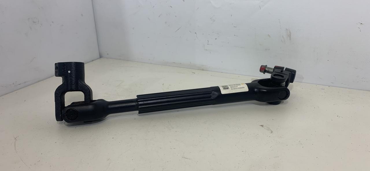 рулевой карданчик Chevrolet Equinox 3 поколение 2018, 1.5 л., бензин, АКПП, белый, внедорожник 5 дв., полный привод, 84169352 - фото №1