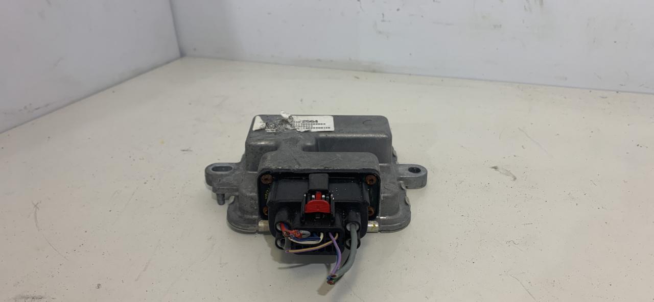 блок управления АКПП Chevrolet Equinox 3 поколение 2018, 1.5 л., бензин, АКПП, белый, внедорожник 5 дв., полный привод, 23382564 - фото №1