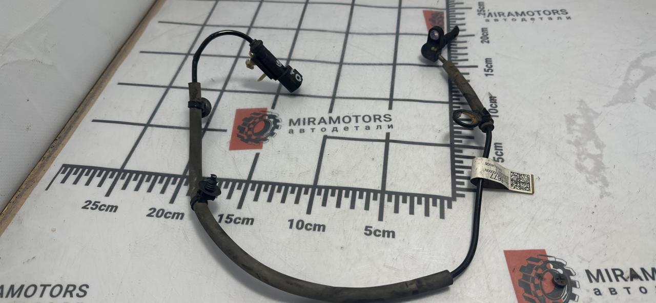 датчик ABS Chevrolet Equinox 3 поколение 2018, 1.5 л., бензин, АКПП, черный, внедорожник 5 дв., полный привод, 84316675 - фото №1